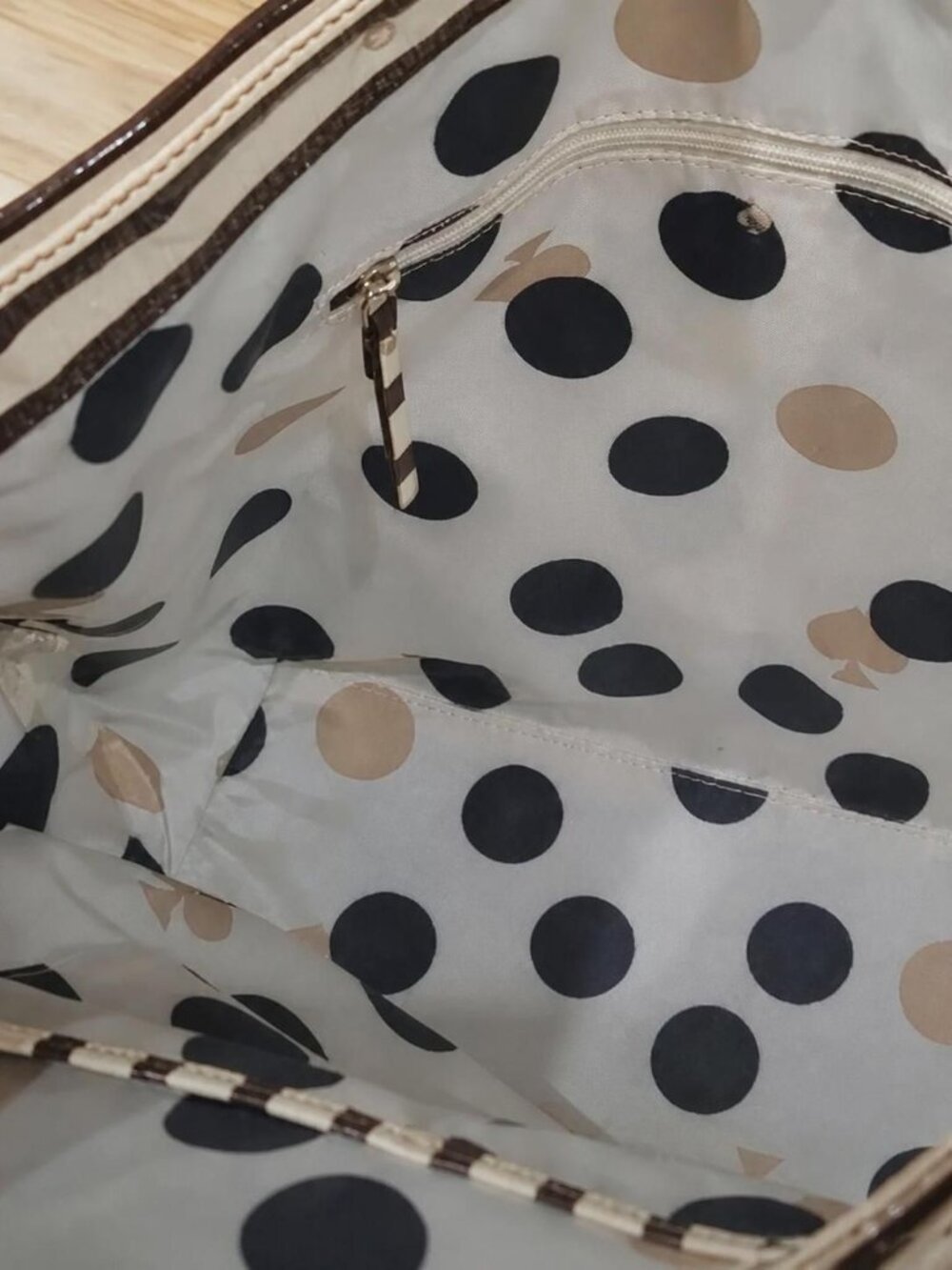 Kate Spade Penn Valley Cream & Brown Stripe Shopper Tote | Classic & Spacious - Picture 7 of 9